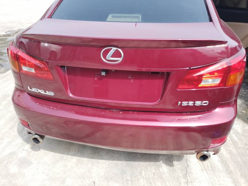 Main image of 2010 Lexus IS